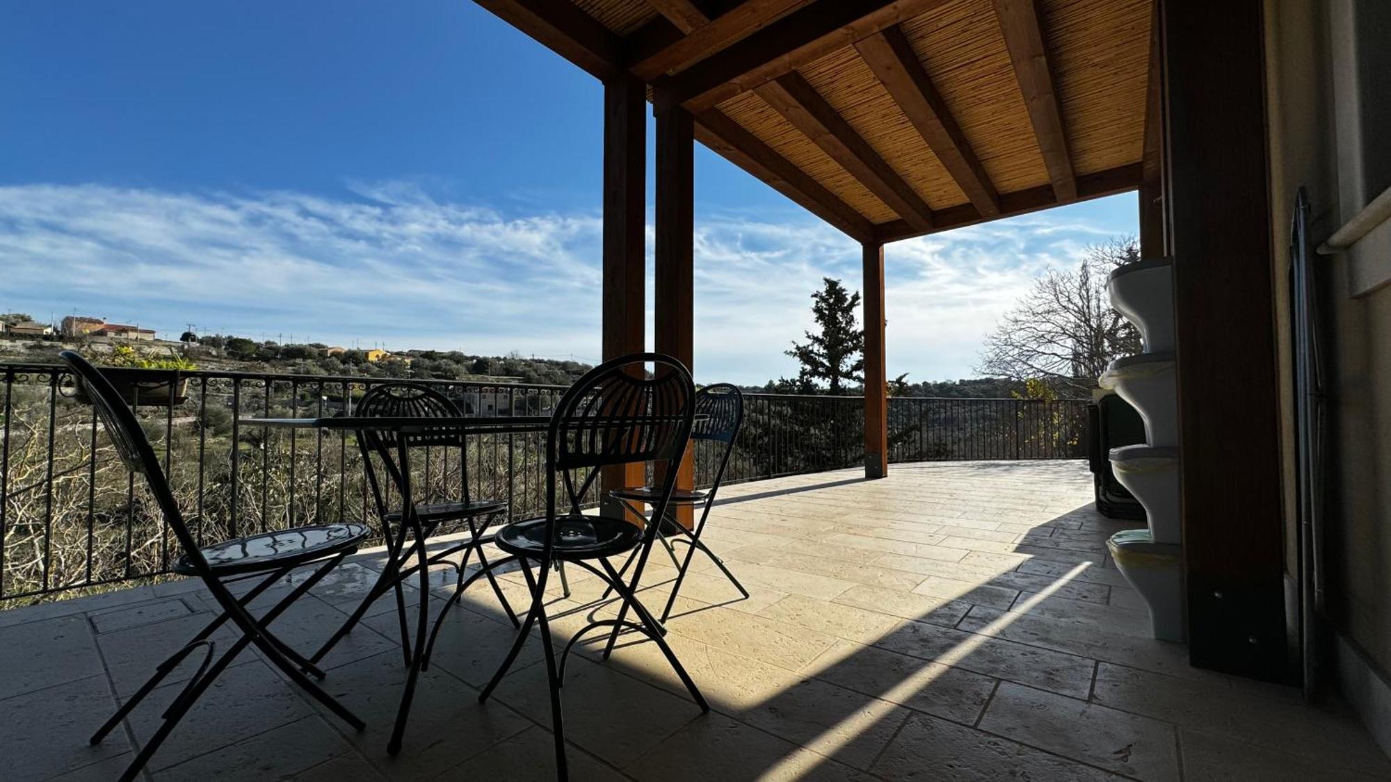 Casa Vacanze Le Agavi Modica Bagian luar foto
